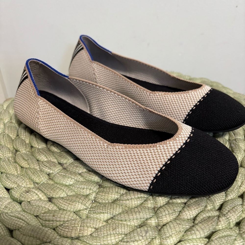 Rothy’s Square Toe Tuxedo Black/Tan Knit Slip On Comfort  Ballet Flats